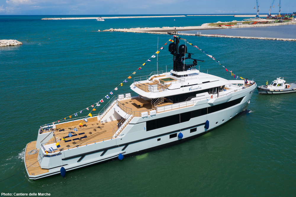 aurelia motor yacht